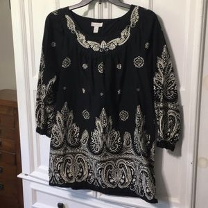Adorable Hankerchief pattern black/cream tunic 12